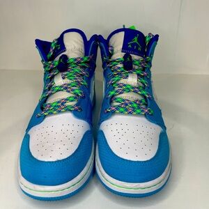 Jordan Mid